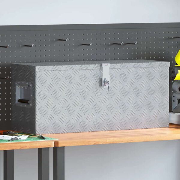 Showing Product Image 2 of 8