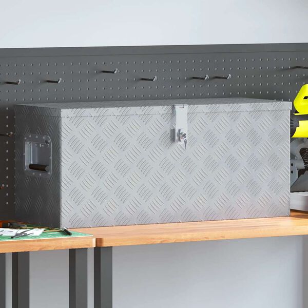 Showing Product Image 2 of 8