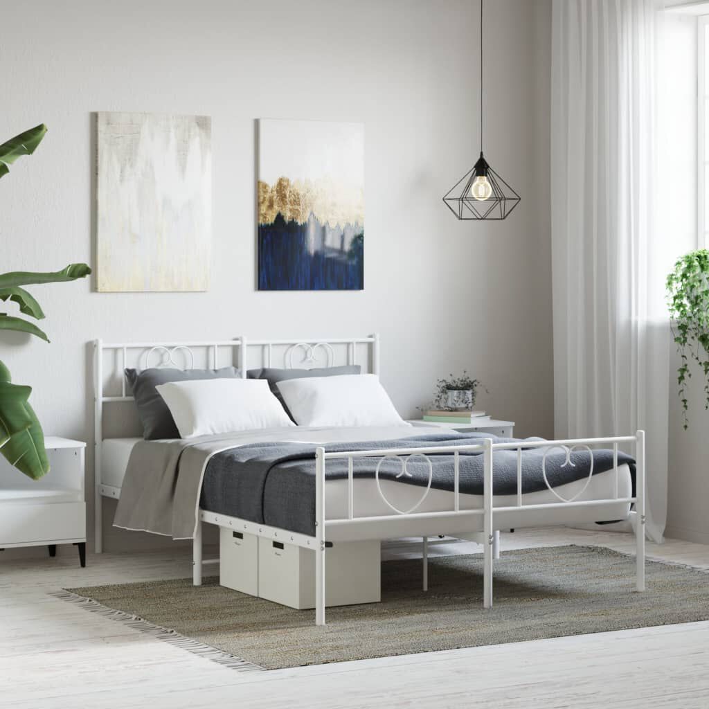 vidaXL Metal Bed Frame without Mattress with Footboard White 135x190cm
