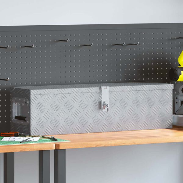 Showing Product Image 2 of 8