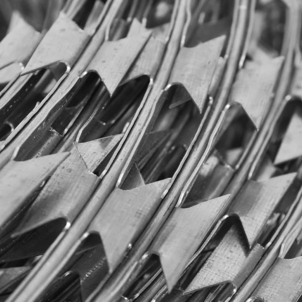 vidaXL Razor Wire Helical Wire Roll Galvanized Steel 60 m